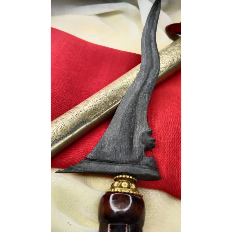 dapur nogo siluman (patrem) pamor rambut sinuri