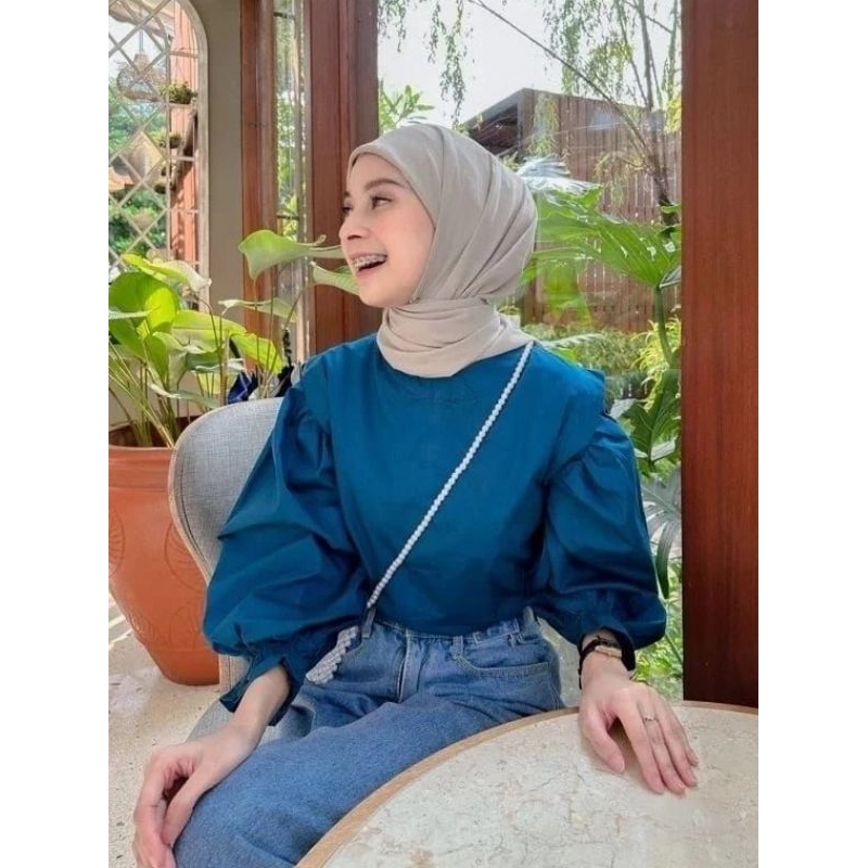 MONI BLUS OVERSIZE KEMEJA WANITA