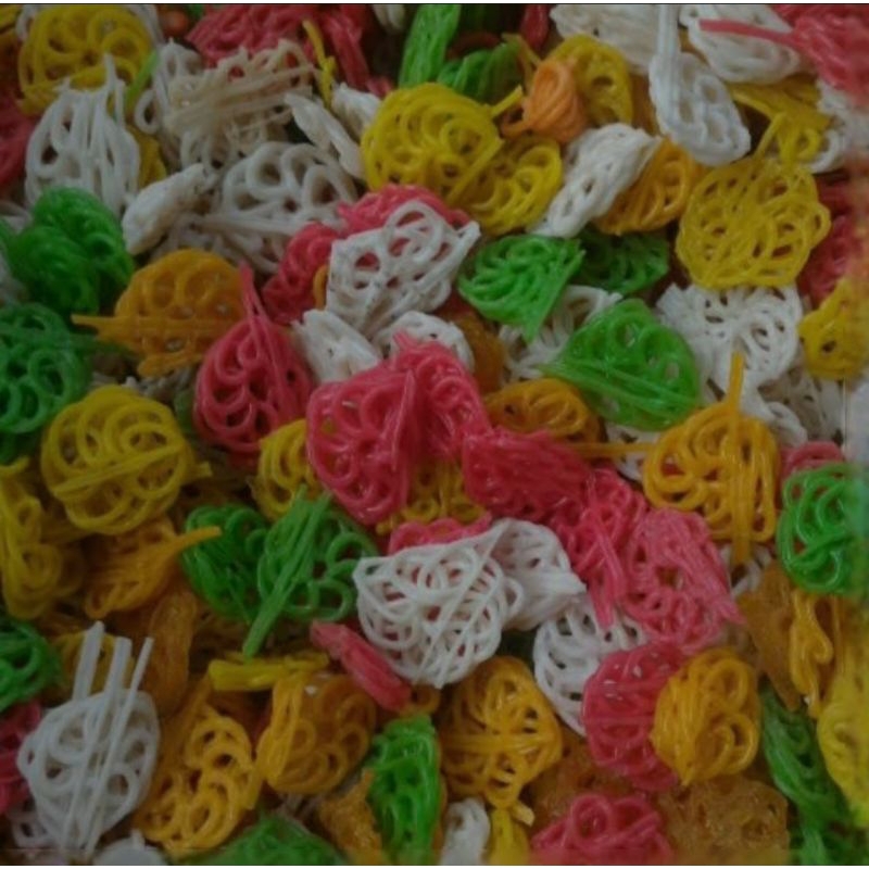 

KERUPUK SEBLAK MENTAH/ KERUPUK WARNA WARNI / KERUPUK MAWAR WARNA WARNI 200 GR