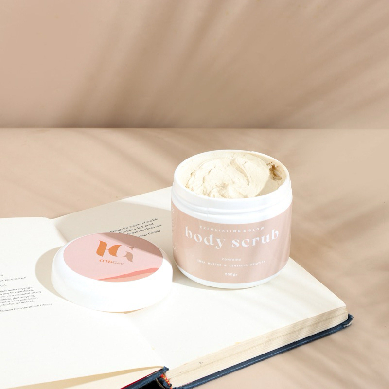 exfoliating & glow body scrub