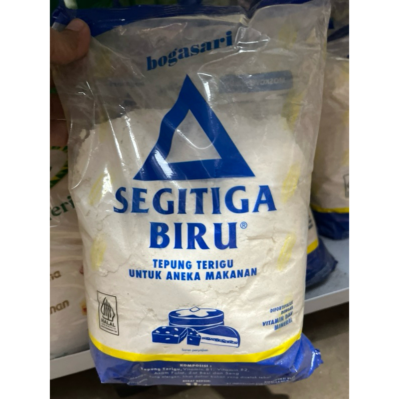 

tepung terigu segitiga biru