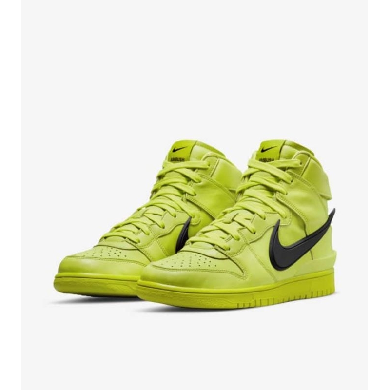 Nike Dunk High x Ambush Flash lime