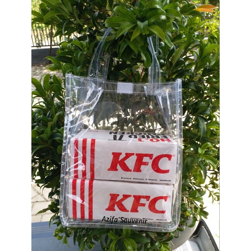 

Tas FULL PLASTIK MIKA BENING / Souvenir Ulang Tahun / Hampers / MIKA TEBAL ( Uk P 20 L 14 T25 )
