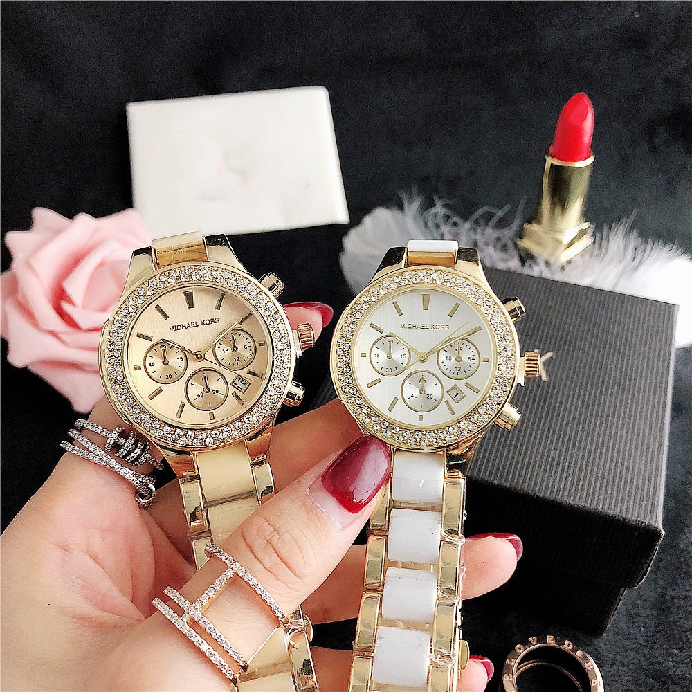 Jam Tangan Kuarsa Kalender Tali Keramik Tiga Dial Wanita Kasual Modis