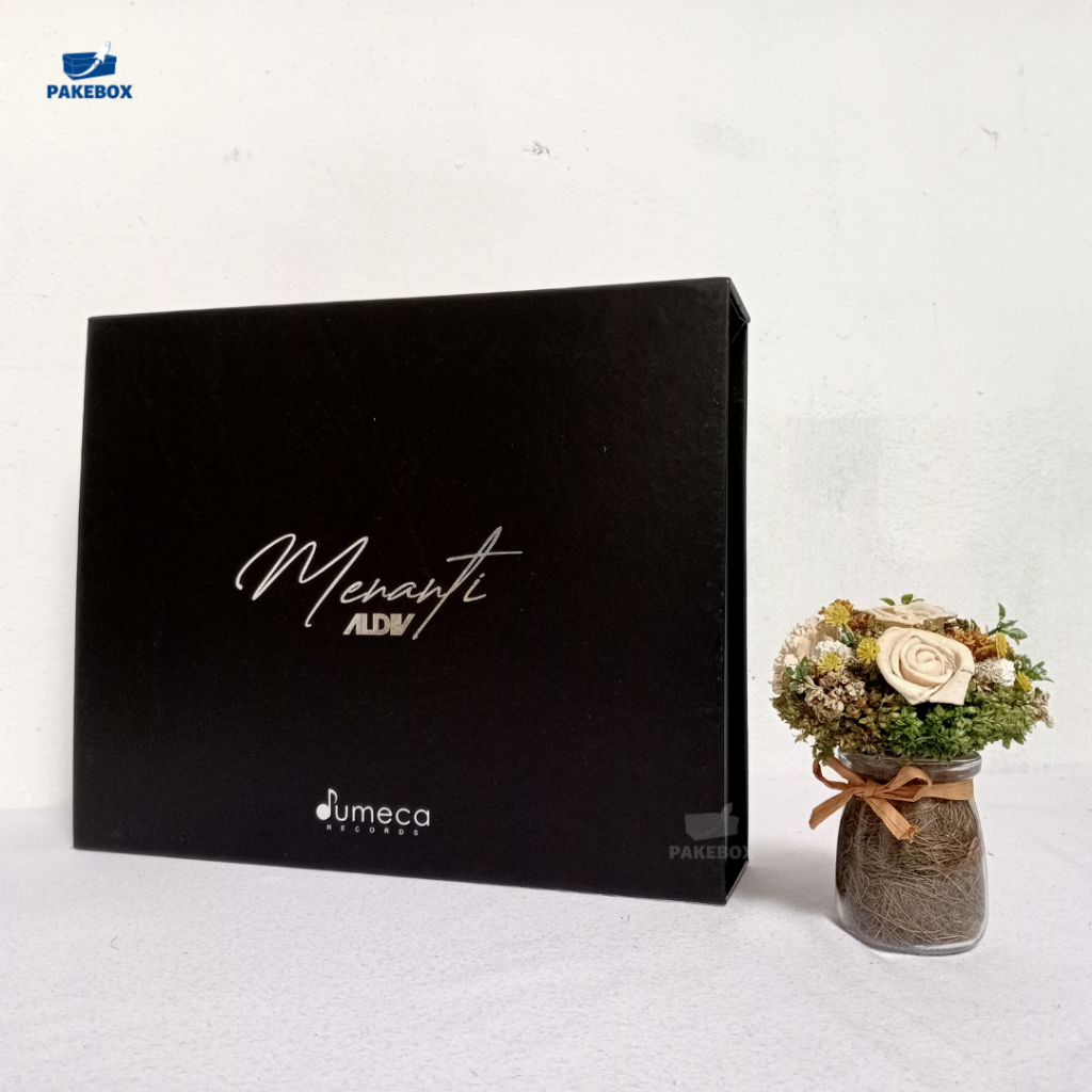 

Portofolio Produksi Hardbox Custom di Pakebox - Box Hadiah Lebaran