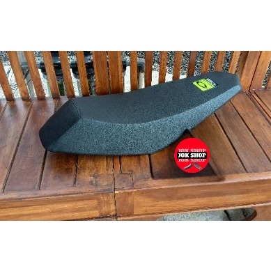 Jok Jupiter Z1 roadrace kulit ozza - jok roadrace Jupiter Z1 jok roadrace Jupiter Z1