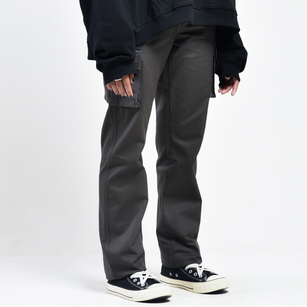 HOWELL.ID Cargo Pants Slim Straight Fit Wanita Charcoal