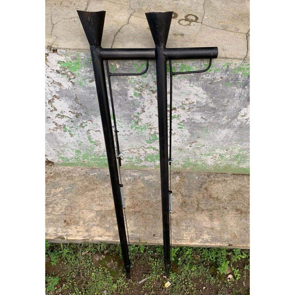 Gejik Alat Tanam Jagung dan biji-bijian serbaguna bahan besi