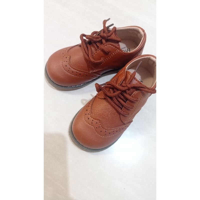 Preloved like new Sepatu anak