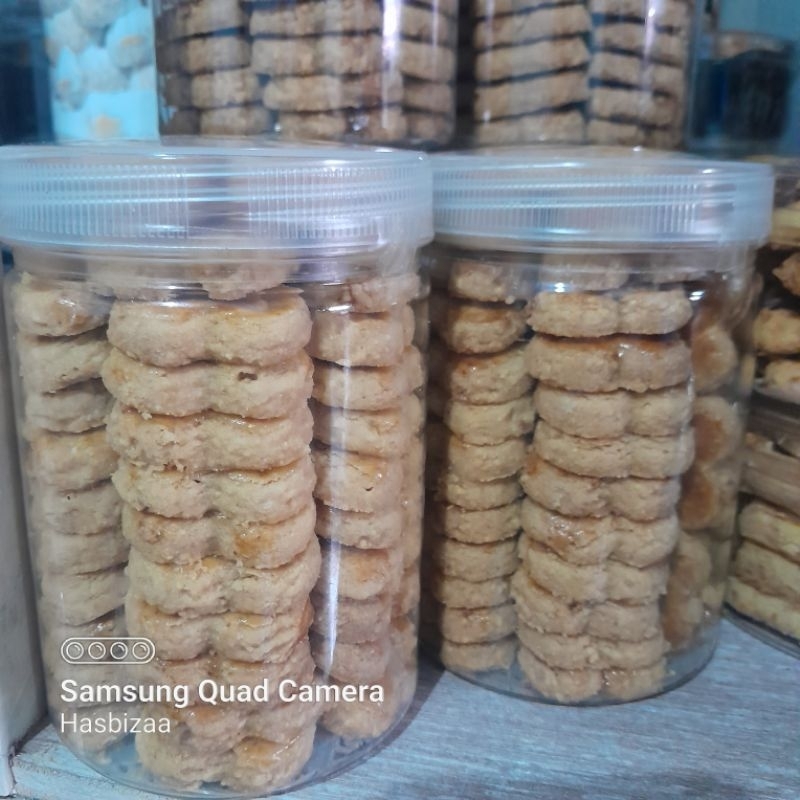 

Kue Kacang Premium