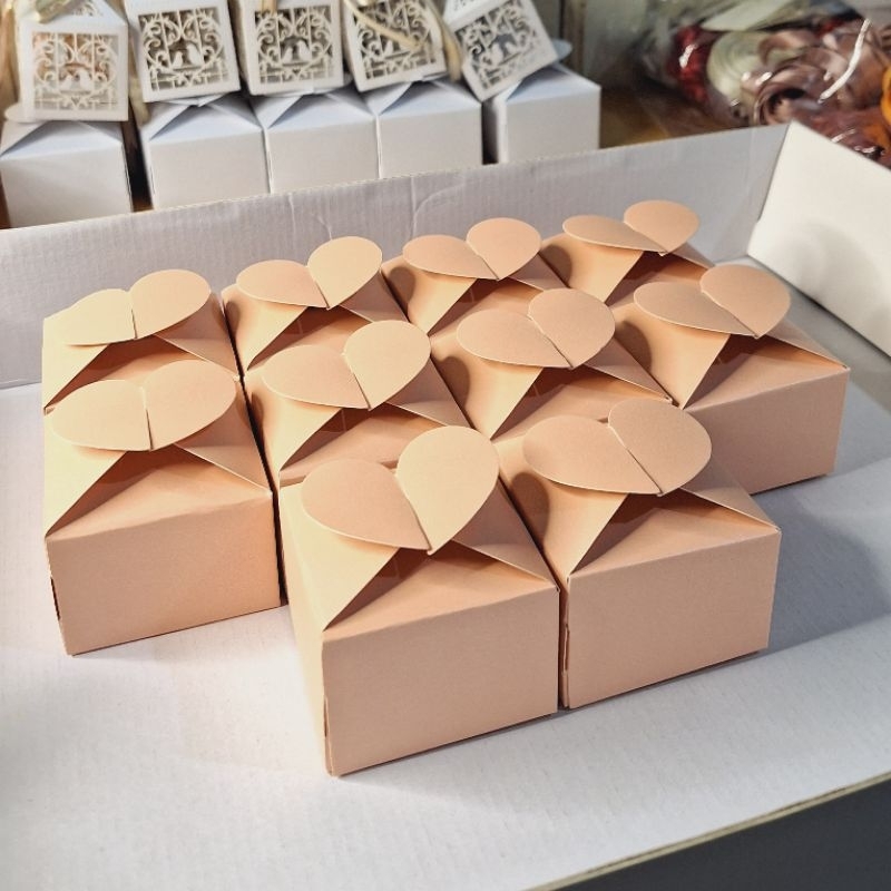 

KOTAK SIRIH PINANG | BOX SOUVENIR | BOX LOVE