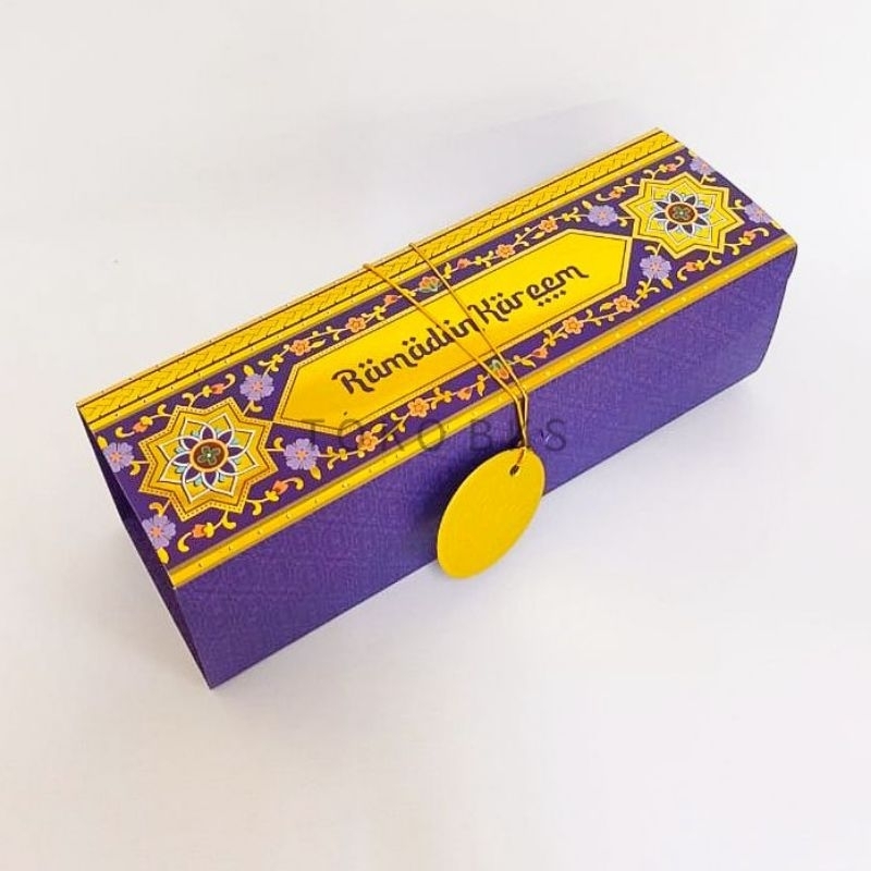 

box lebaran UK 25x8x8 warna biru