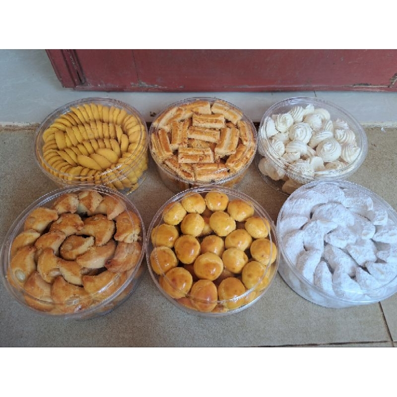 

Kue kering 100ribu dapet 3toples 500gr