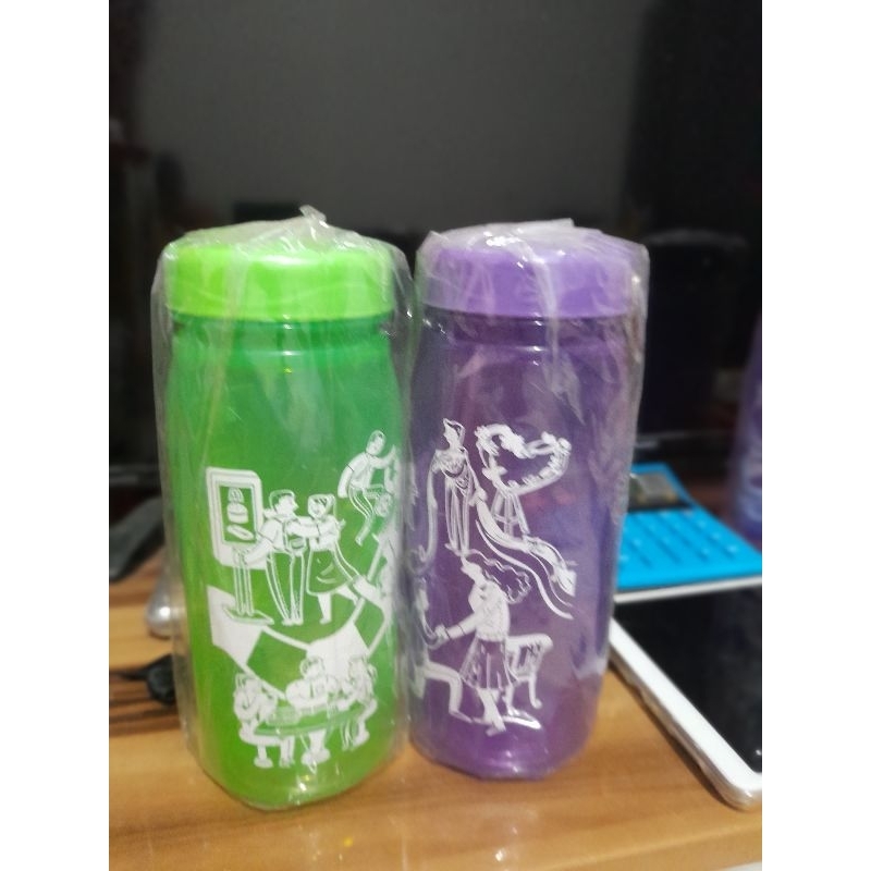 Couple botol minum Mcdonald