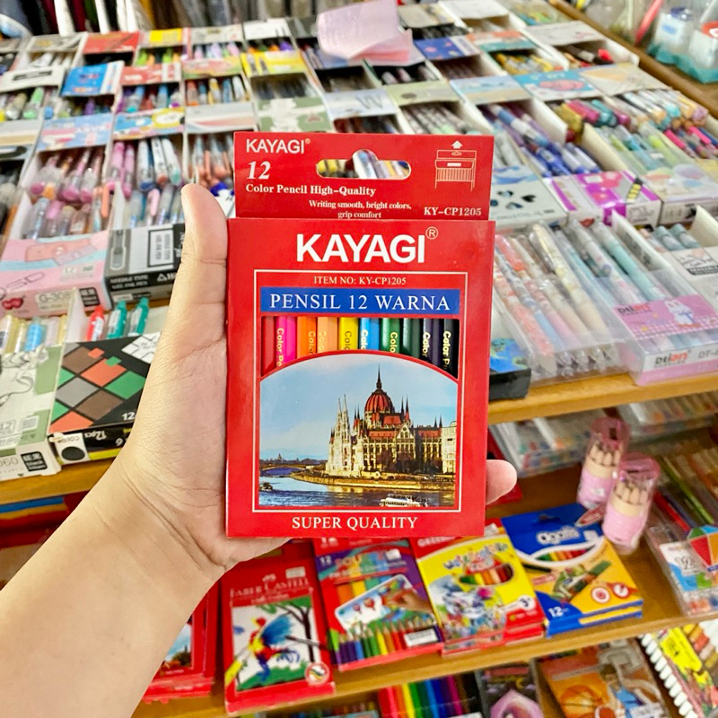 

PENSIL WARNA KAYAGI 12 PCS 12 WARNA 12C KY-CP1205 PENDEK