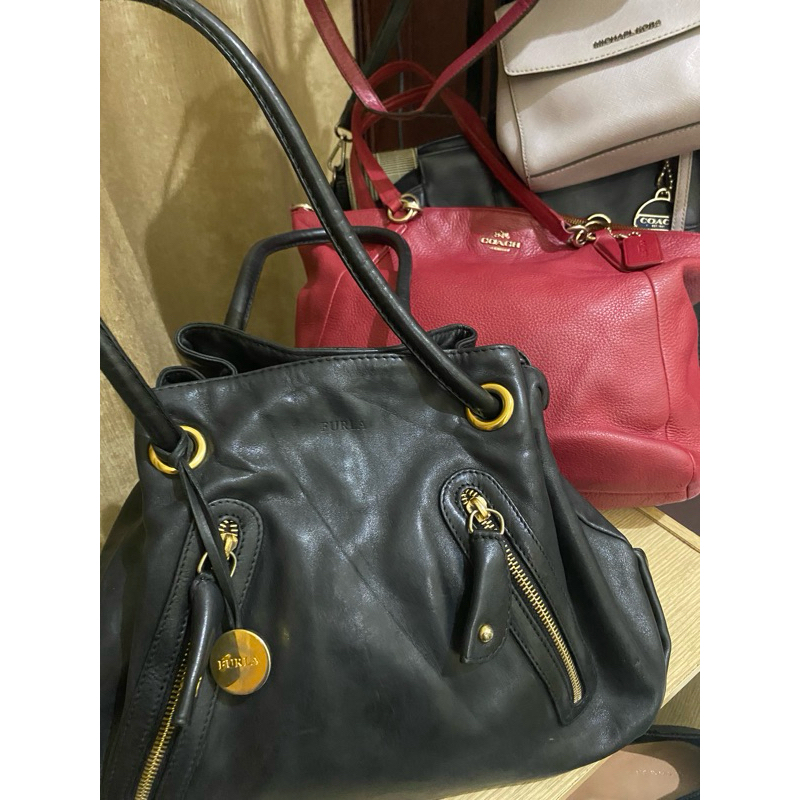 Tas Furla Hitam