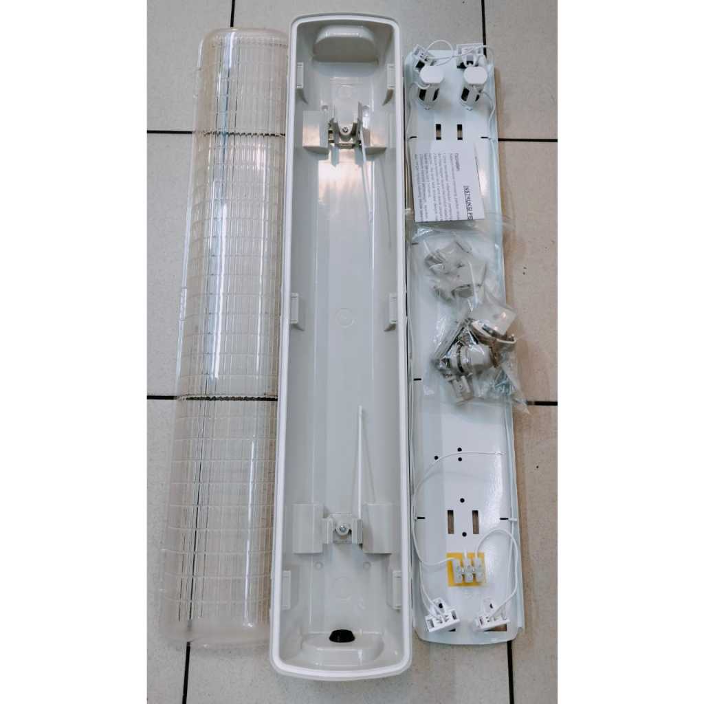 KAP LAMPU TL T8 WATERPROOF 60CM ZETALUX PLUS LAMPU T8 LED MEGAMAN