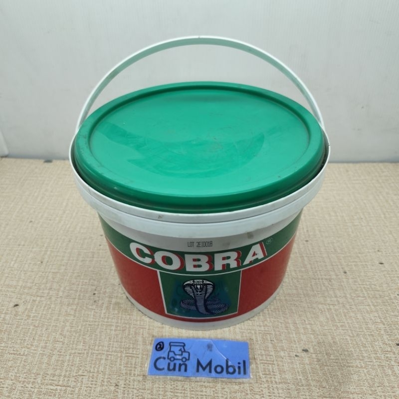 Gemuk grease Cobra Chassis Grease 10 LB  +- 5KG