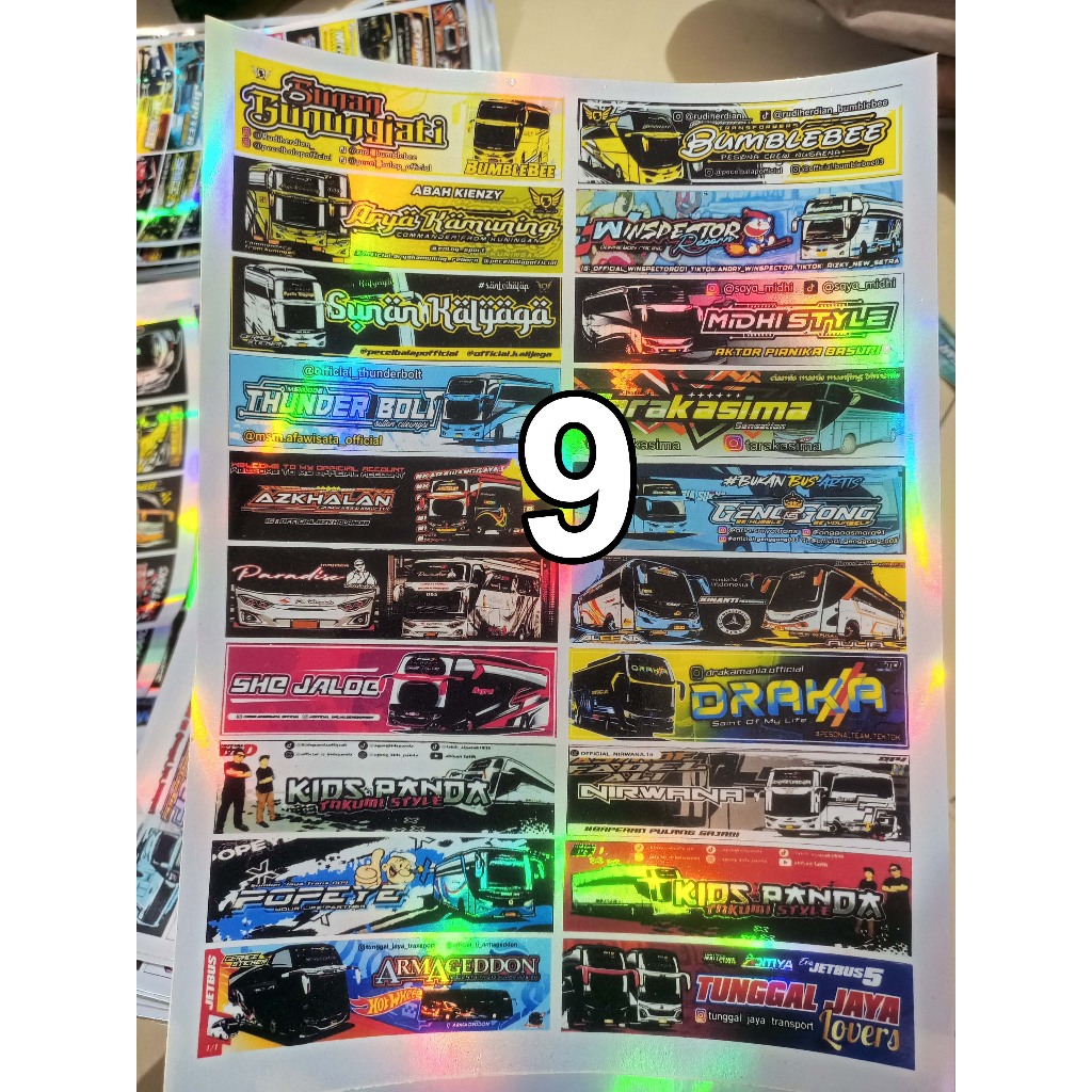 

Stiker bus panjang hologram