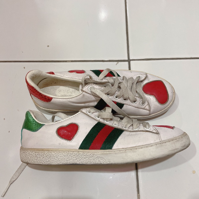 sneakers gucci heartace preloved second