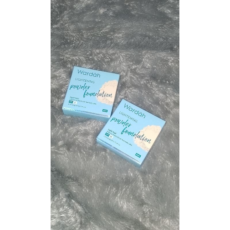Wardah Lightening Powder Foundation Light Feel Refill Shade 04 Natural