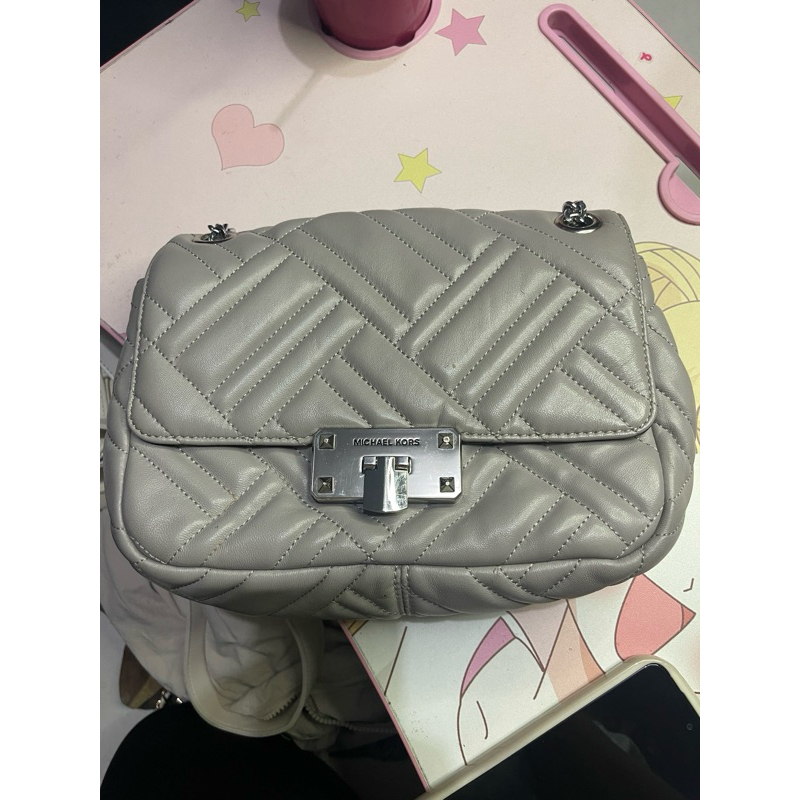 MK Peyton Medium Preloved