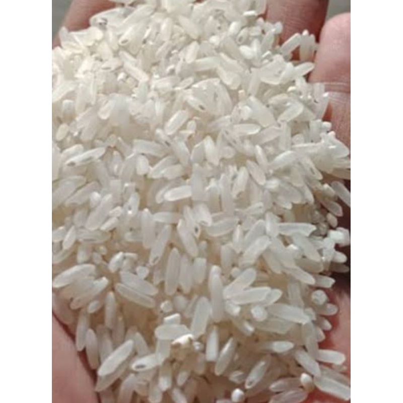 

beras putih panenan sendiri murah enak lezatt.. 1 kg