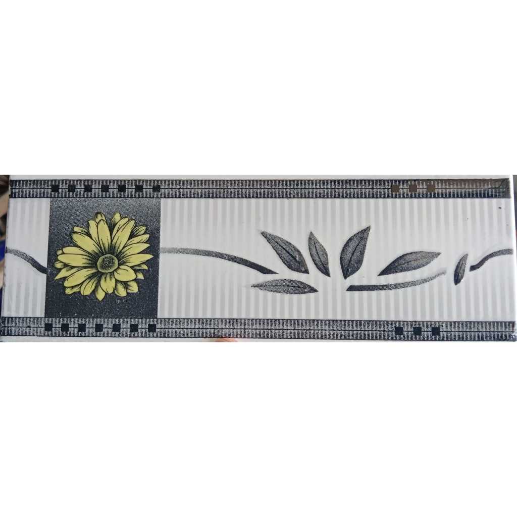 list keramik dinding minimalis motif evelin ukuran 8x25 / list keramik timbul mengkilap / grosir lis