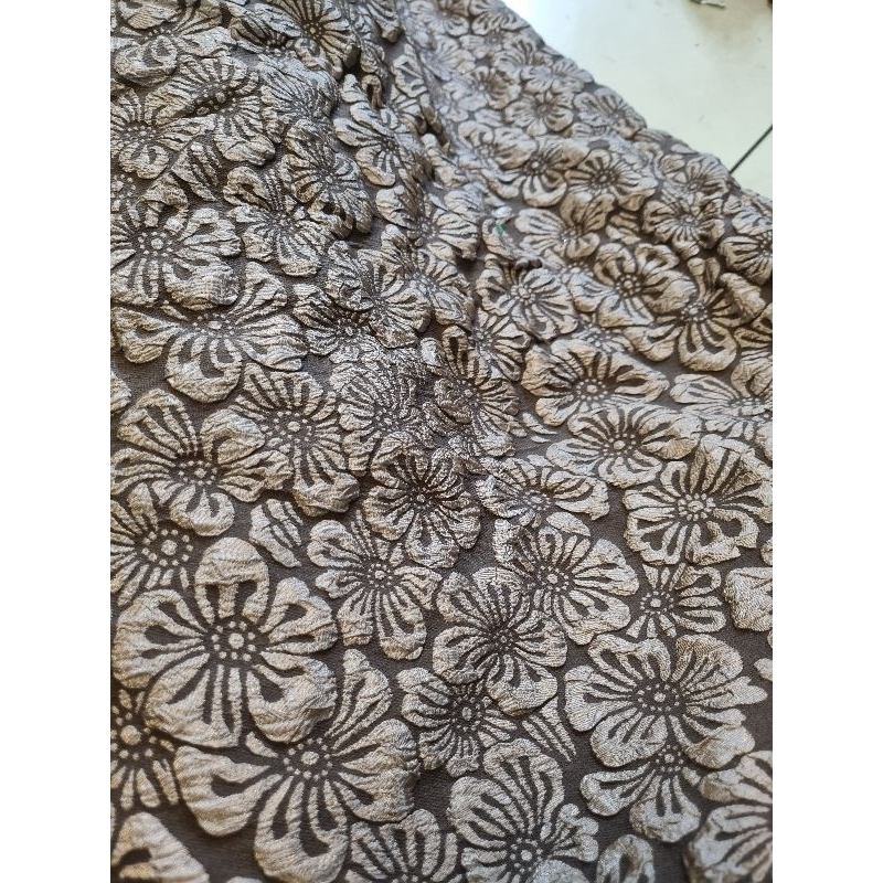 Kain Jacquard Embos Premium | Bahan Jaguard Motif Bunga Besar Abstrak