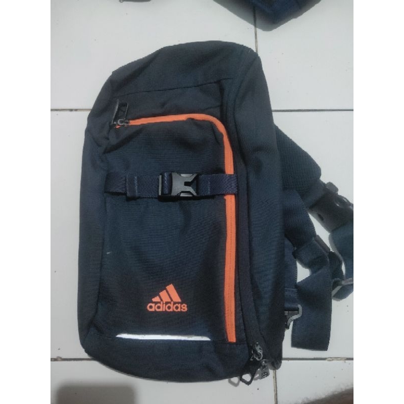 wb Adidas