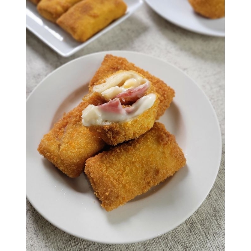 

Risoles Smoked Beef keju Mayo FROZEN 6pcs/pack