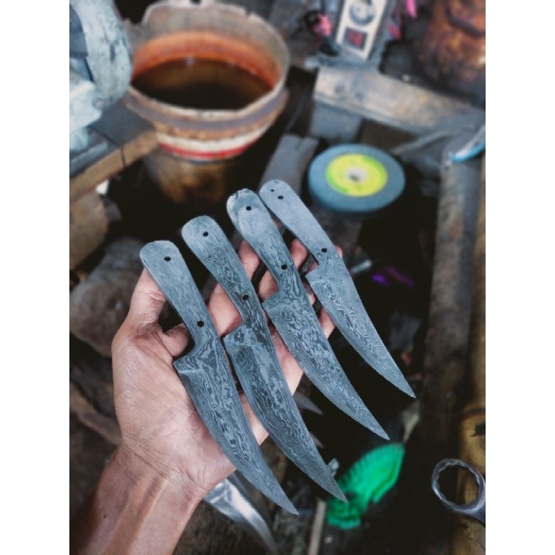 Pisau Damaskus fulltang