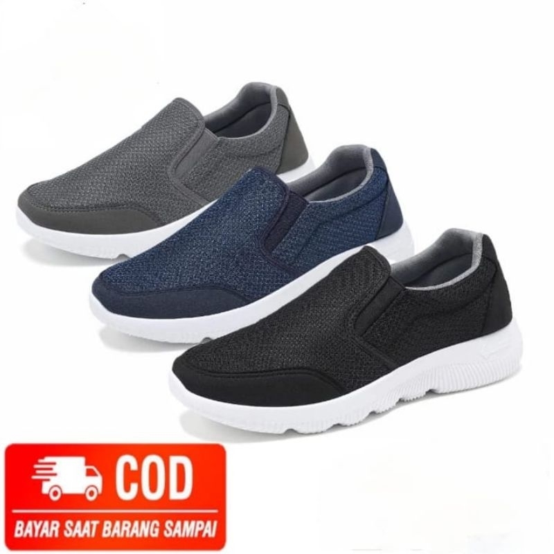 Sepatu Casual Pria Slip On Tapak Lentur Anti Slip Size 39-44