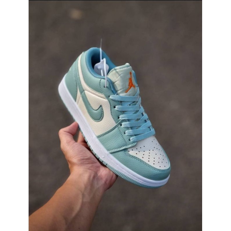 Sepatu Nike Air Jordan 1 Low White Tosca Premium