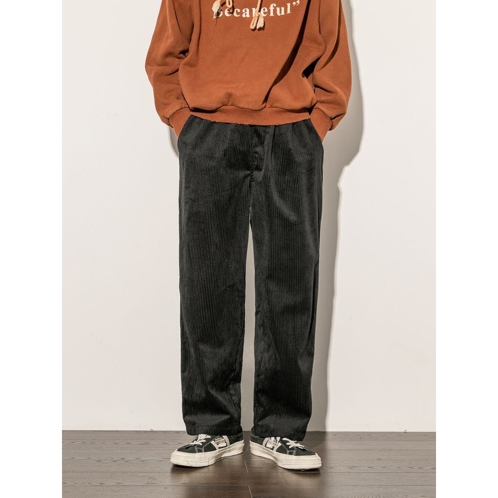 Celana Corduroy Hitam Reguler