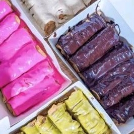 

frozen PAPICOK (Pangsit Pisang Coklat)