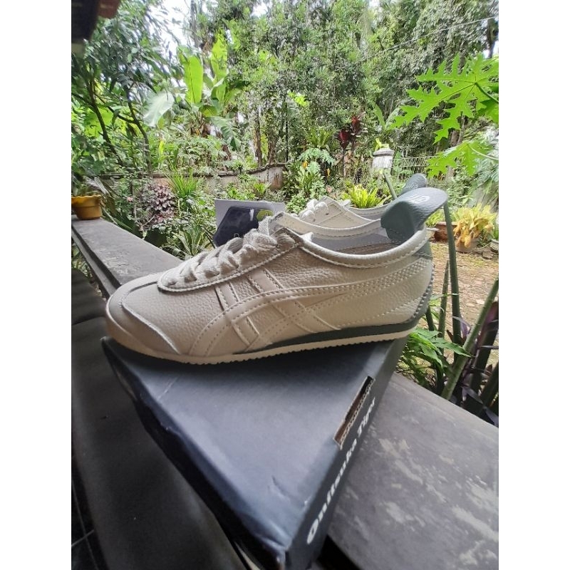 Onitsuka Tiger Mexico 66 white × green
