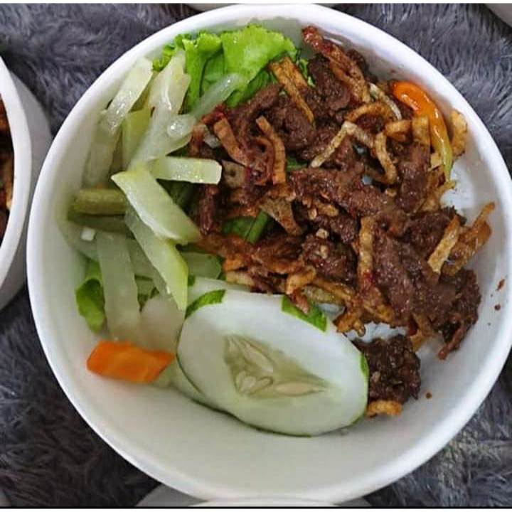 

Paket Ricebowl Daging Sapi Karmanaci Halal Termurah