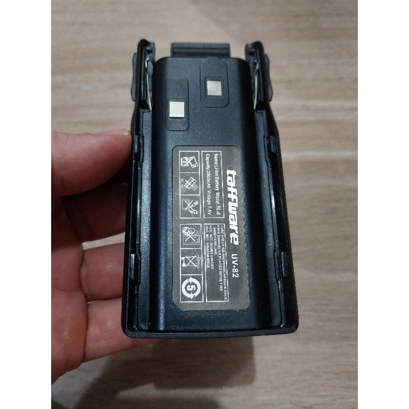 Baterai buat ht BAOFENG UV82 BERLIN UV82 COMTECK UV82 WALKIE TALKIE