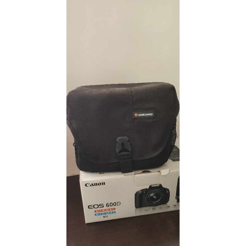 CANON 600D