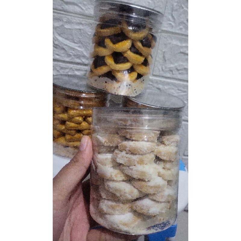 

Chika Cookies Premium Butter Wijsman dan Anchor Toples Tabung 500gr