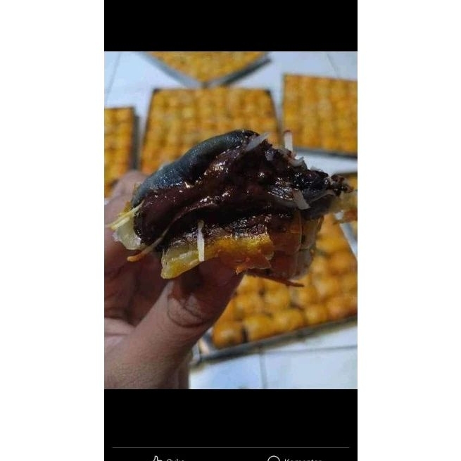 

BOLEN PISANG COKLAT KRISPY isi 12pcs