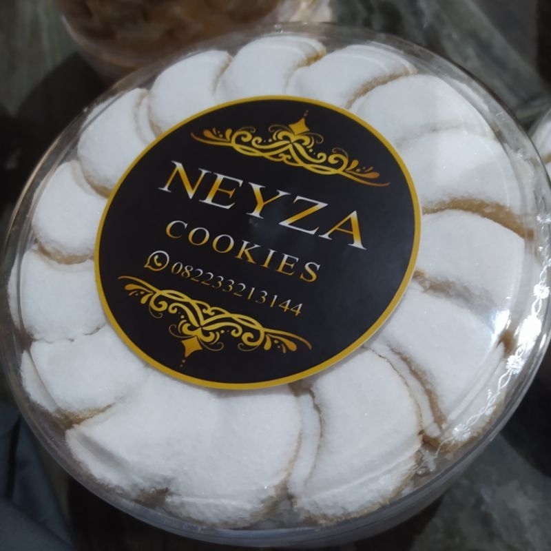 

NEYZA Kue Kering Putri Salju 500gr