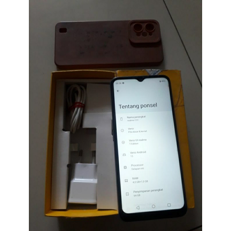 Realme C31 4/64 Silver second komplit Eks garansi Nasional
