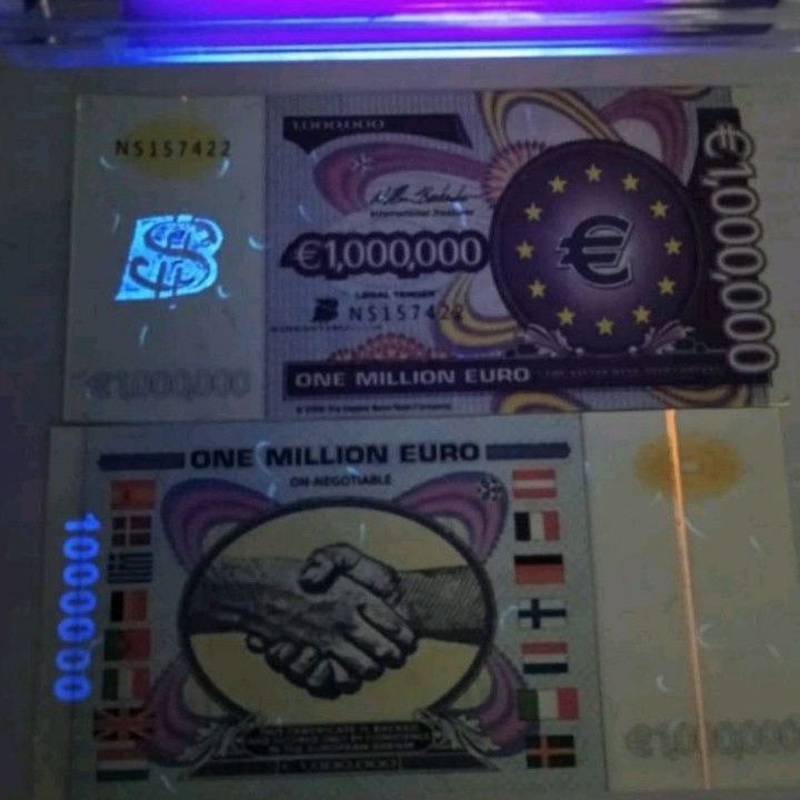 Hemat 4 untuk Pembelian Set Set Uang Fantasy Note Euro Salaman 1 Juta Euro Mulus GRESSS