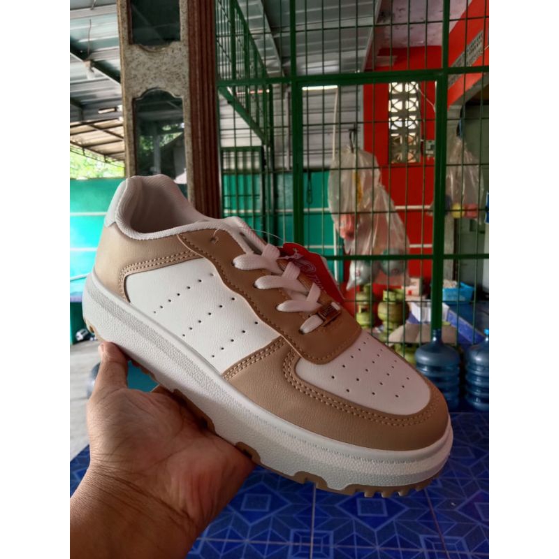 TRISET  SEPATU SNEAKER ORIGINAL