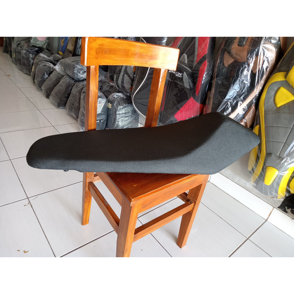 JOK SUPRA/jok supra fit new fit x roadrace-jok motor supra kulit amplas kasar