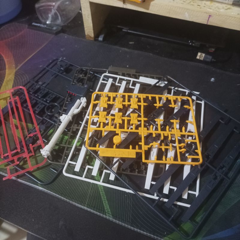 HG 144 Funnel Nu Gundam mc model