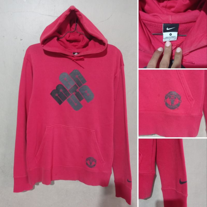 Hodie Nike colab manchester united