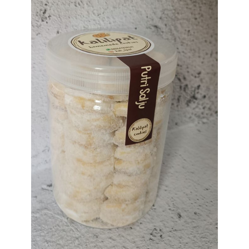 

Kalilipat - Kue Putri Salju Kacang Mede